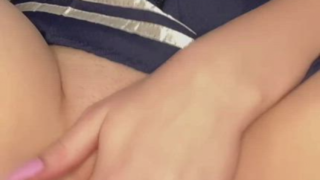 Pls don’t ignore me I showed you my pussy