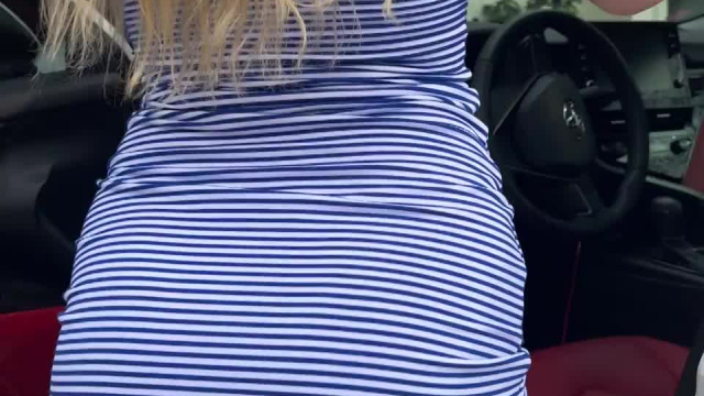 no dress can hide this thicc booty