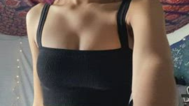 I love this new mini skirt! Watch me peel it off