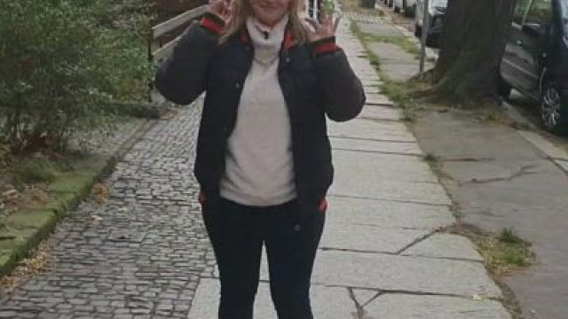 So it turned out that there was a lady sitting in one car on the street. She mad