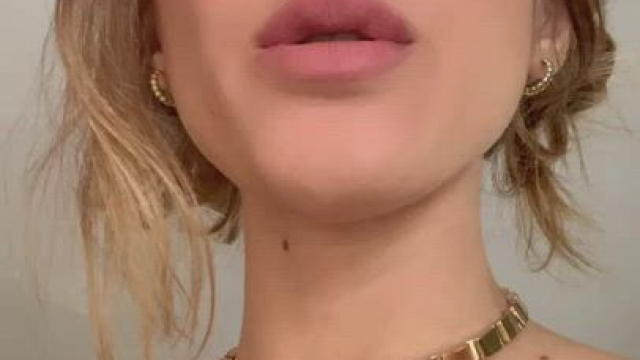 I need a good massage on my tits and my pussy