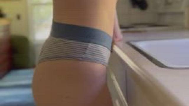 Want me to clean your kitchen like this, daddy?