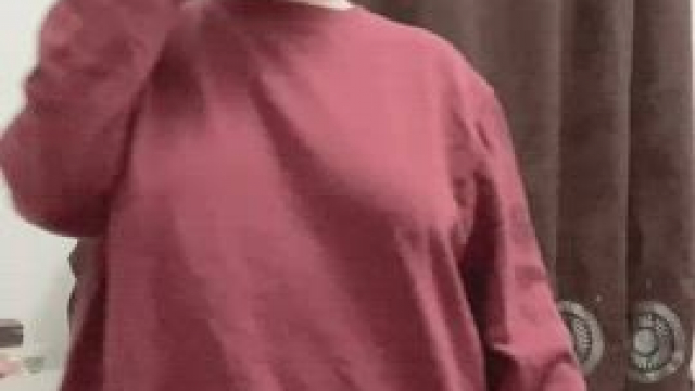 The cutest chicks have short hair!