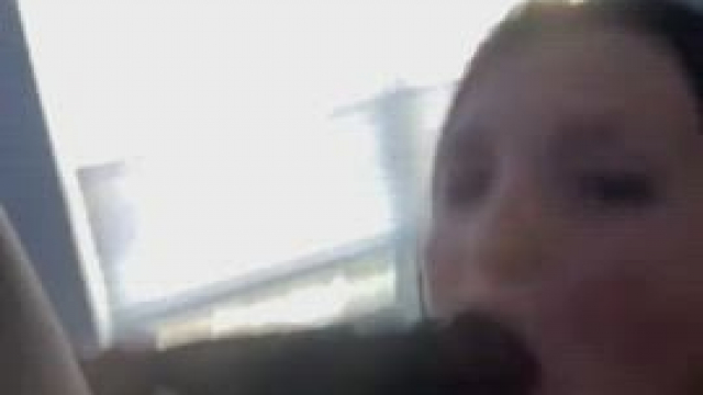 Such a hammer cock! I wanna worship it. Makes me so wet!