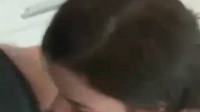 Amateur hard deepthroat