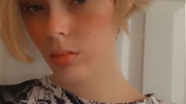 Friend recommended this sub to me! I hope you enjoy my flashing :) [OC]