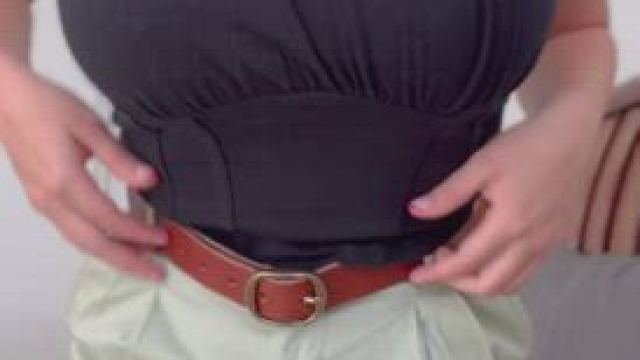 does anyone here actually enjoy sucking on nipples?[Gif]