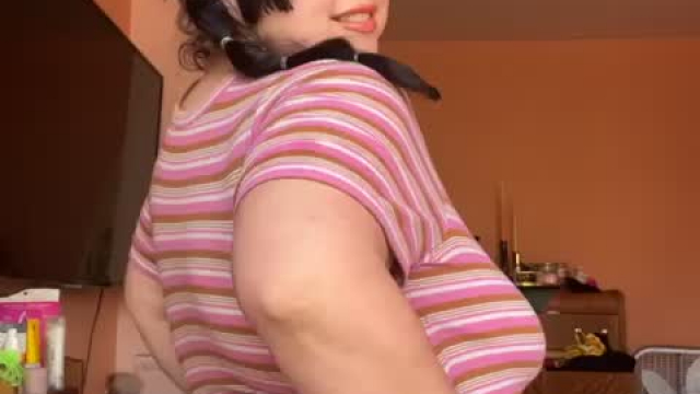 I hope my curvy body gives you ideas