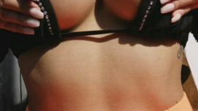 i hope you like my nipple