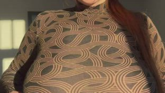 Would you be down to join a thick girl tittyfuck?