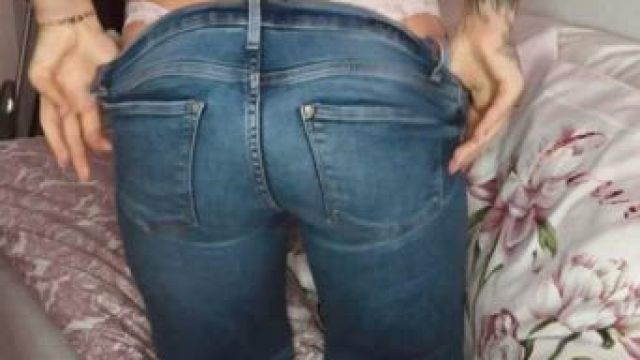 Is anyone here who enjoys the view?