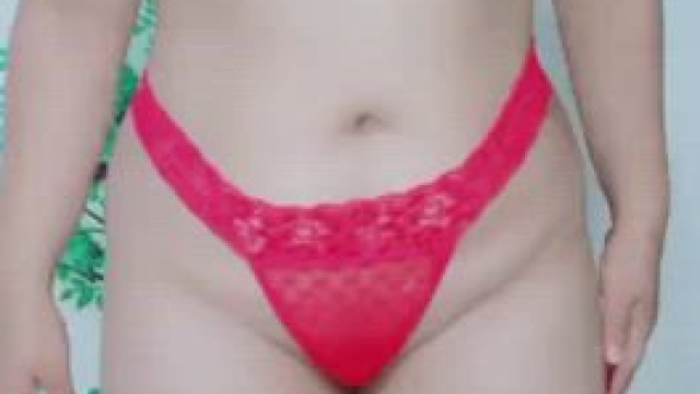 Where are all the guys who wanna lick mommies vag and ass at home