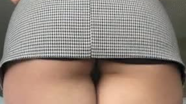 I only bang with dudes who eats ass