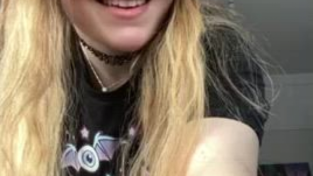 Hoping to get some cocks hard today, let me know if I succeeded!