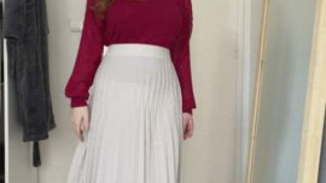 From cute date to sexy redhead!