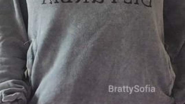 Wanna fuck a slightly chubby Irish girl?