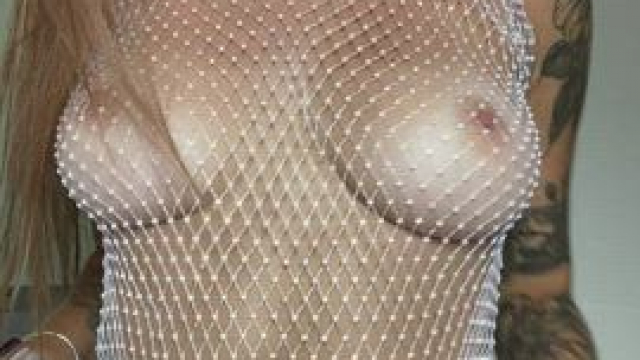 Trying my new hot cloth, what do you think? ;) Provocative?