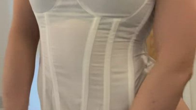 Waiting to be Dominated