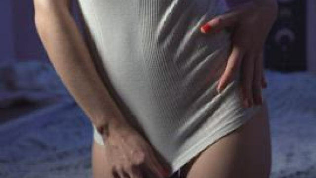 This fuckdoll has quite the figure