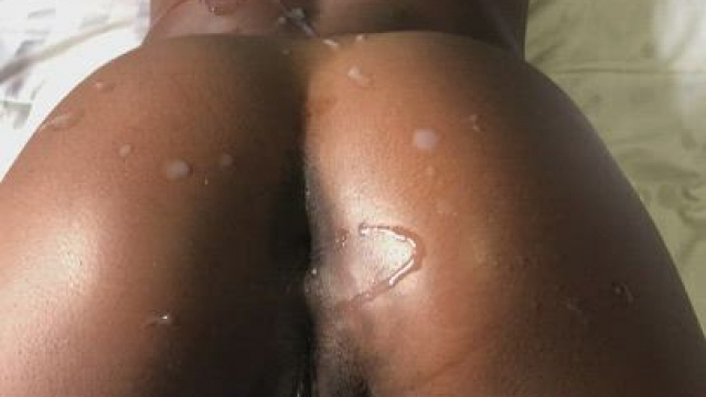 He told me don’t move cause I looked picture perfect, do you agree ?