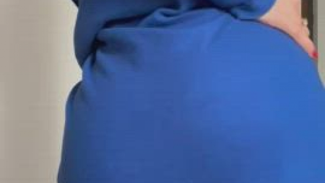 This baggy clothes are hiding a lot