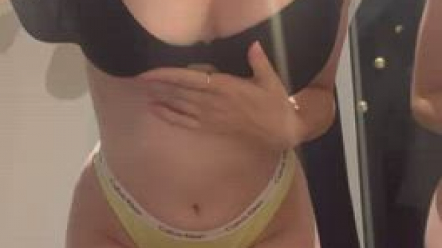 It's so hot in this fitting room