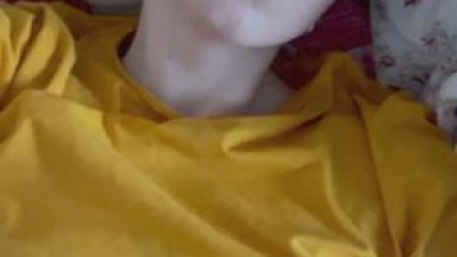 Please tell me that I’m pretty <3