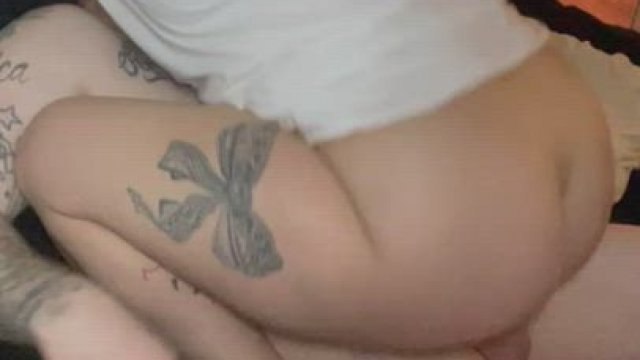 I like bouncing in his cock