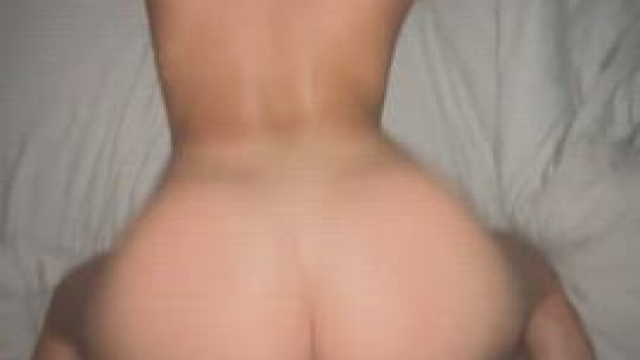 Threw it back too much and made him cum on my ass