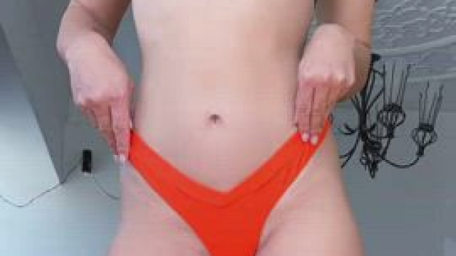 I'm going on vacation and I tried on a bra and panties from two different bikini