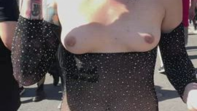 There’s no better way to enjoy the perfect weather while I’m in the city!