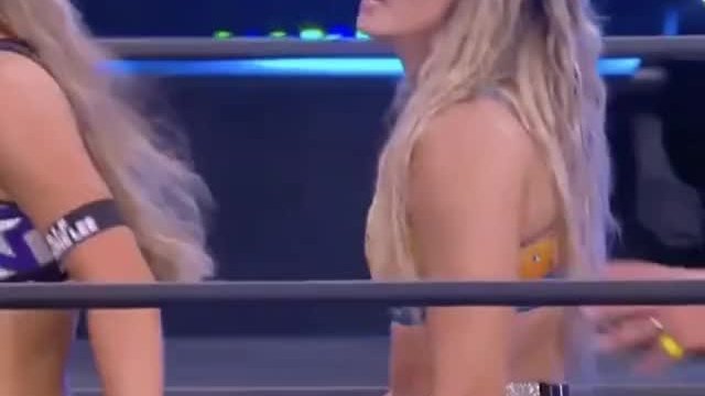 Anna Jay and Tay Conti jiggle