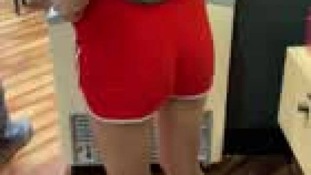 Showing off the dildo in my ass at the airport