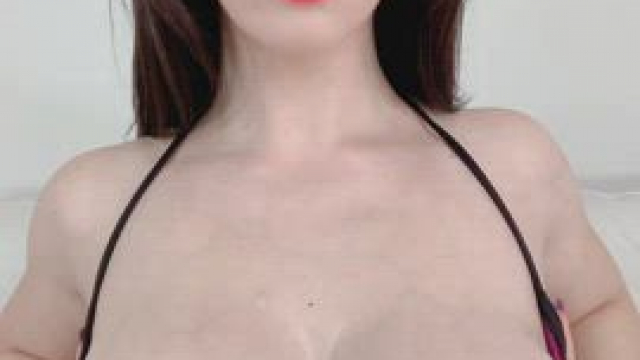 My last remaining braincell keeps screaming - MOAR CUM!