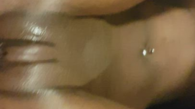 Tight black fuck-buddy loved u/KosherCutz's dick so much she needed some pics of