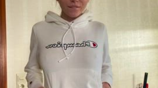 Rise your dick if my boobs are cum worthy