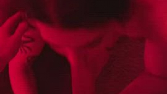 Deepthroat in the red room