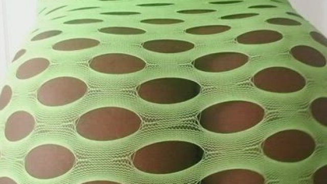 I want to you to keep staring...