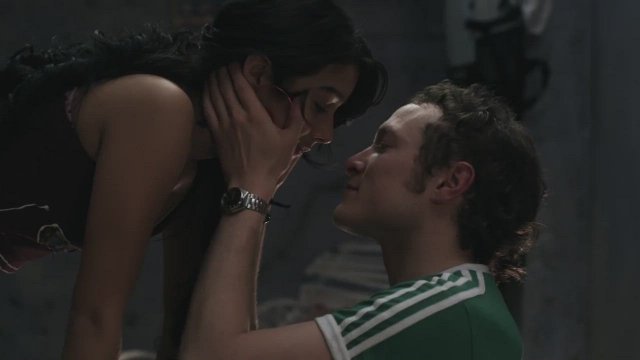 Isabel Cristina Cadavid plot in Sin tetas no hay paraíso (2010) [more in comment