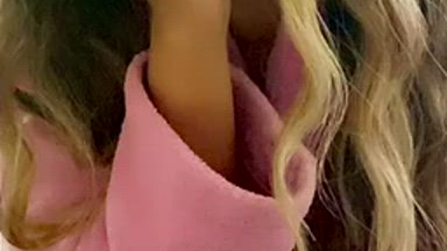 This is for the 2 daddys that will like my small boobs