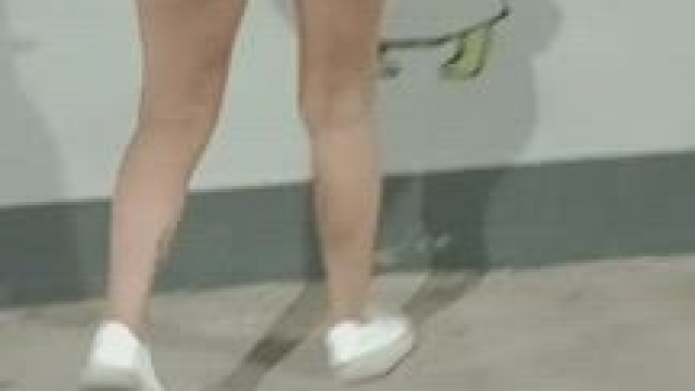 Quick little flash next to this simpsons street art I loved :3