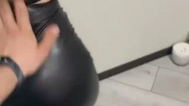 Slap that leather ass