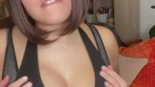 Titfuck material, yes or no?