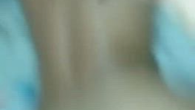 Making her fall in love with me, one stroke at a time [M] [OC]