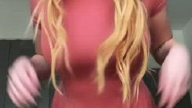 Gotta be careful with these quick twirls!