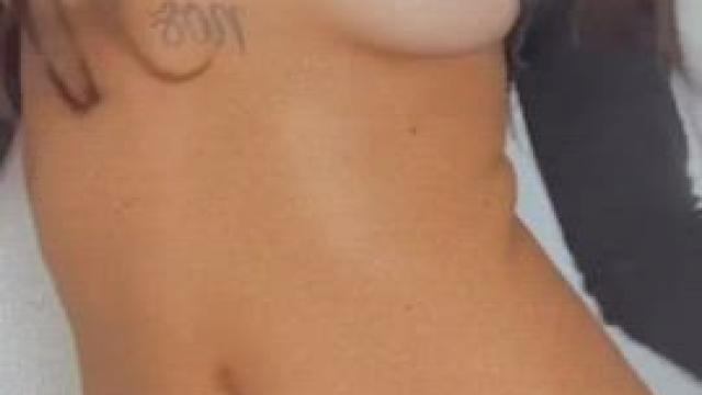 What if I showed my tanned tight body everyday to you