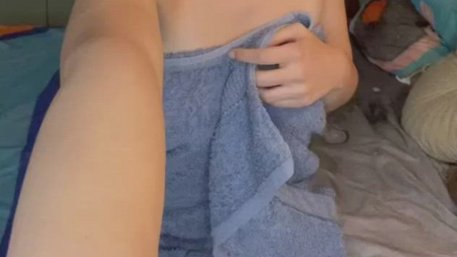 Say hello if you want to fuck me raw