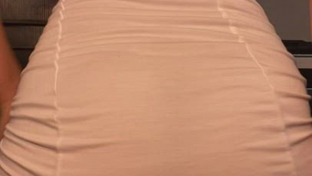 Watch my Japanese ass jiggle