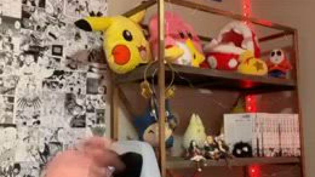 Hi Papi! Did I surprise you with my caramel body?