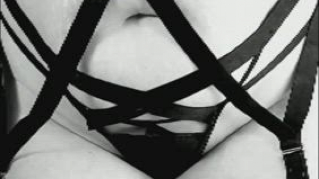 Very horny today.. I need to get off badly.. anyone there to help me please?